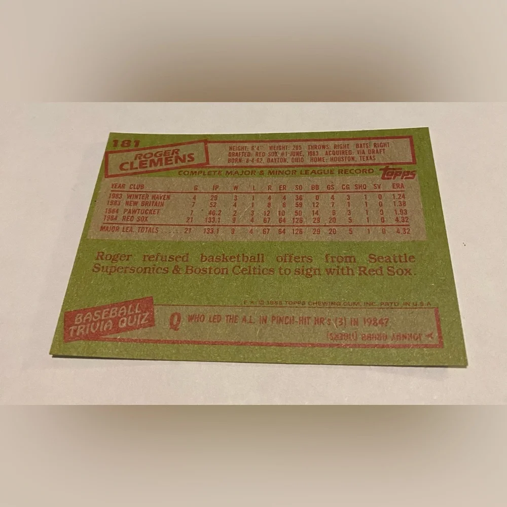 Roger Clemens RC Rookie 1985 Topps Baseball Card #181 Vintage Collectible